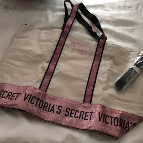 Victoria secret bag - Picture 1 of 4